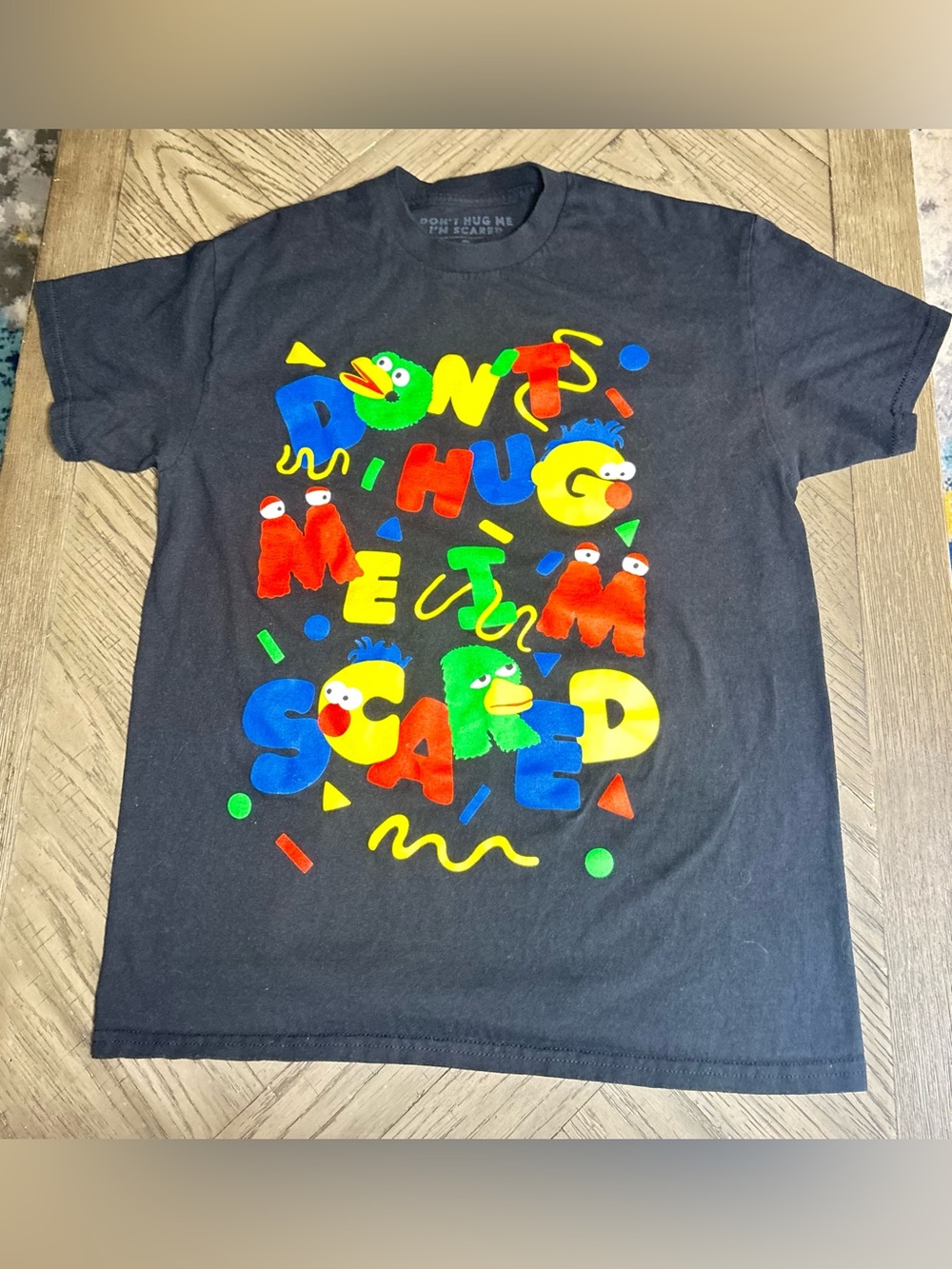Don't Hug Me I'm Scared T-Shirt - Official Black Size M Unisex- Spencer’s